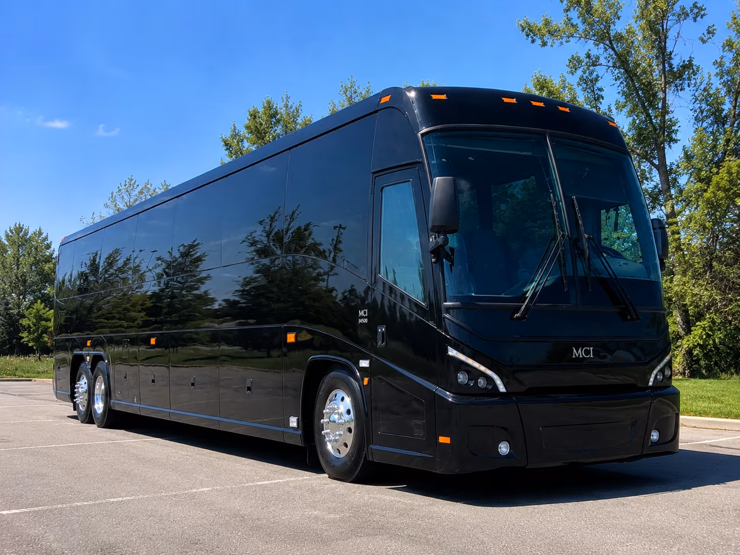 fullerton charter buses